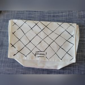 Original Chanel dust bag